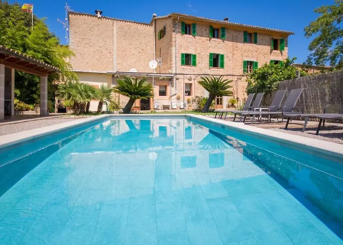 Villa Rae